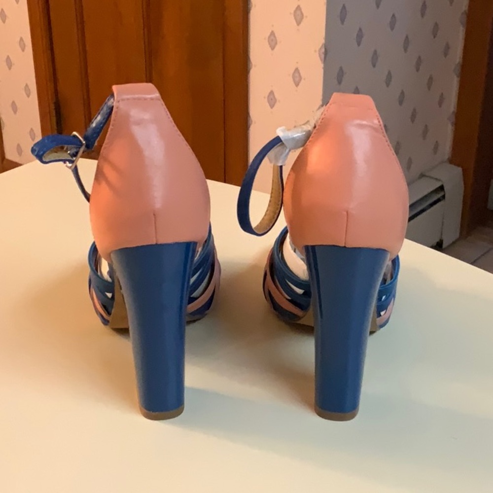Alba Heels - Picture 4 of 6